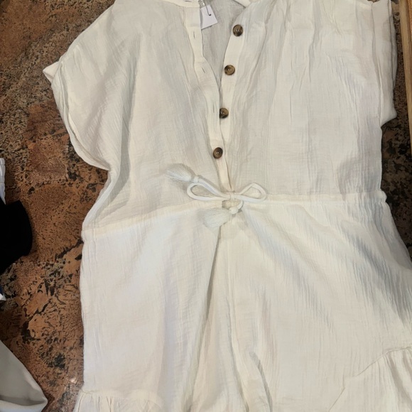 AAKAA button down romper nwt - Picture 5 of 5
